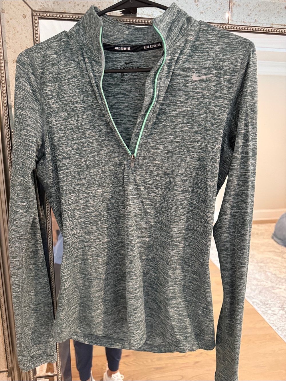 Nike Gray Heather Long-Sleeve Quarter Zip Top with Mint Trim